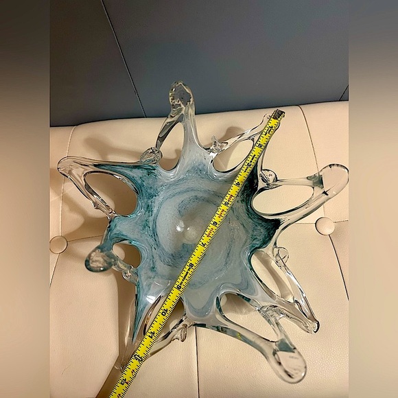 Blue and white marbled glass decor fruit bowl - Picture 5 of 6